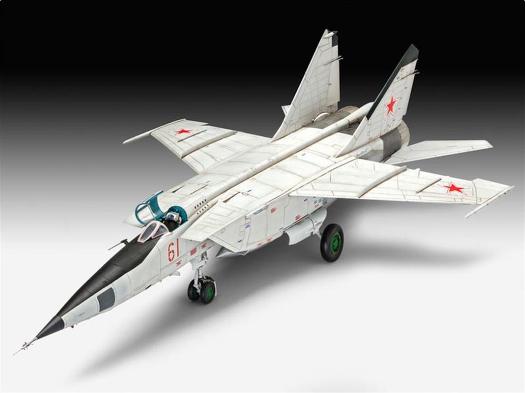 Revell 1/48 03931 Russian MiG-25 RBT Foxbat B Kit