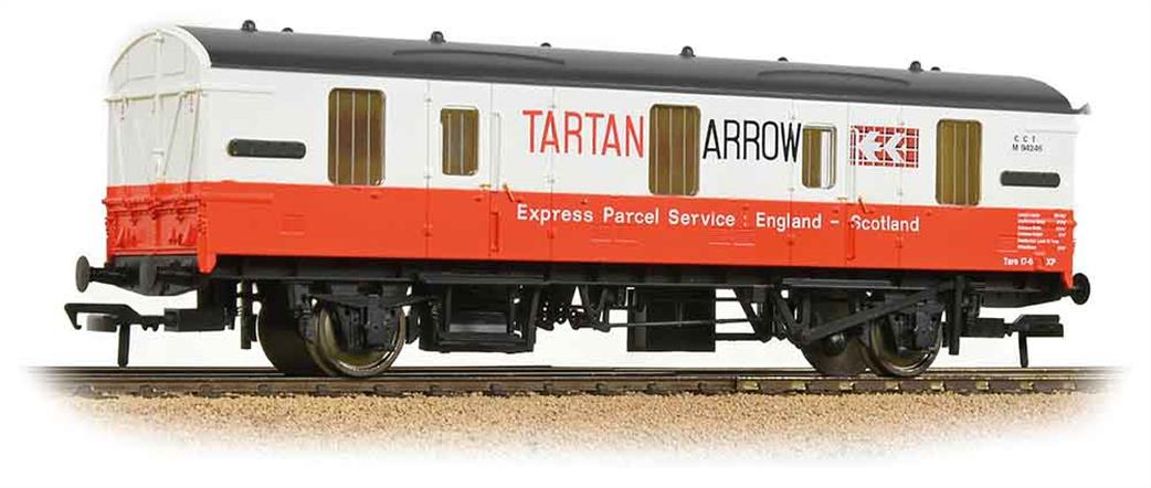 Bachmann OO 39-556 BR Mk1 CCT 4-wheel Covered Carriage Truck and Parcels Van Tartan Arrow Livery