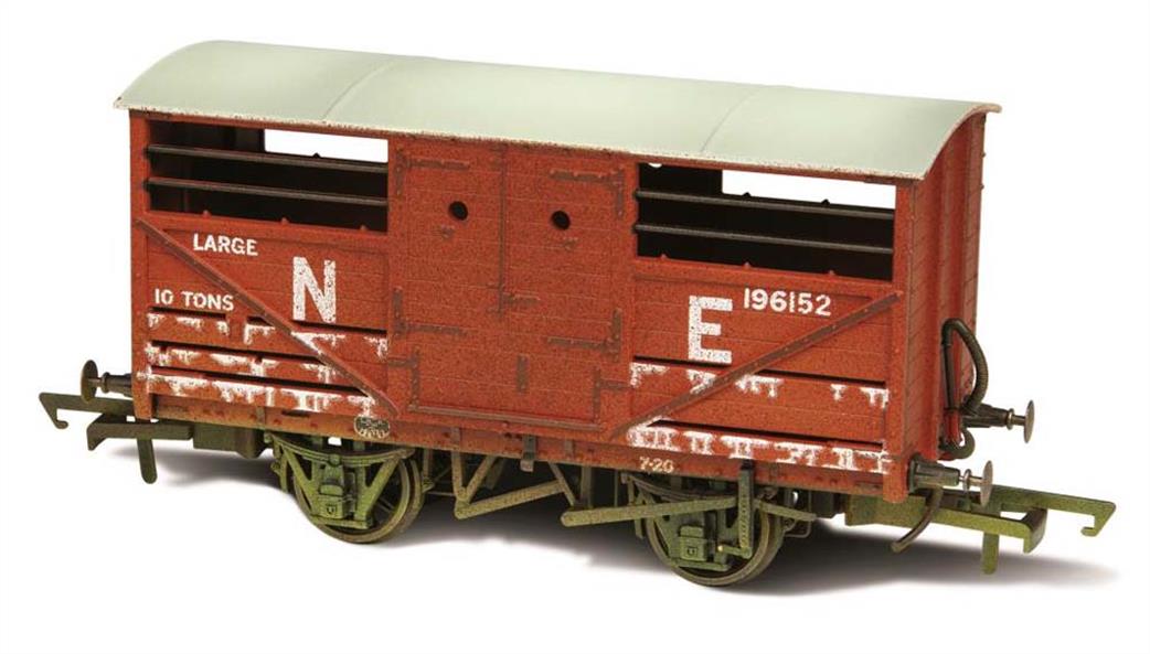 Oxford Rail OR76CAT003W Cattle Wagon LNER Lime Washed 196152 OO