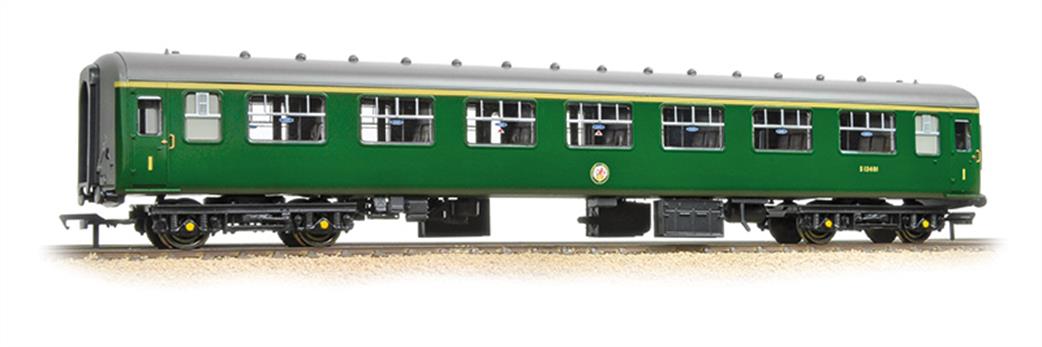 Graham Farish N 374-951 BR Mk2 FK First Class Corridor Coach BR(S) Green