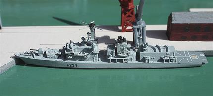 Albatros's 1/1250 scale, metal, waterline model of HMS Iron Duke, a Type 23 frigate. The model is based on a new casting.HMS Iron Duke is a Type 23 Duke class frigate of the Royal Navy, the third ship to bear the name, was launched on 2 March 1991 in the presence of the Duke and Duchess of Wellington, and is named after Arthur Wellesley, the first Duke of Wellington (the "Iron Duke"). She was the fifth Duke-class to be launched, at a cost of £140 million, and is affiliated to Kingston upon Hull,The motto of Iron Duke is Virtutis Fortuna Comes (latin: "Fortune is the companion of valour") – inherited from the 33rd (The Duke of Wellington's) Regiment of Foot. Info courtesy of Wikipedia.