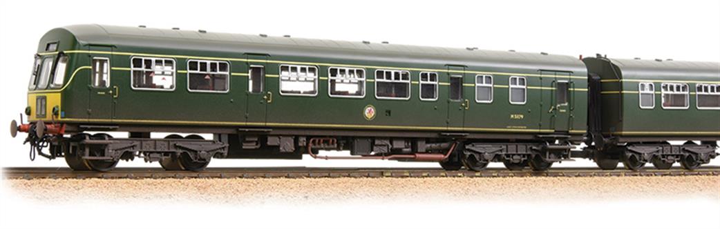 Bachmann OO 32-286 BR Class 101 2 Car DMU Green with Small Warning Panels