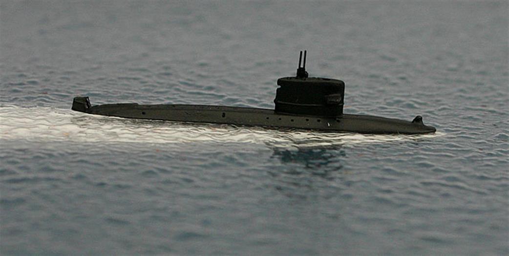 Rhenania 1/1250 Rhe126 Walrus a Dutch diesel-electric submarine Waterline Model