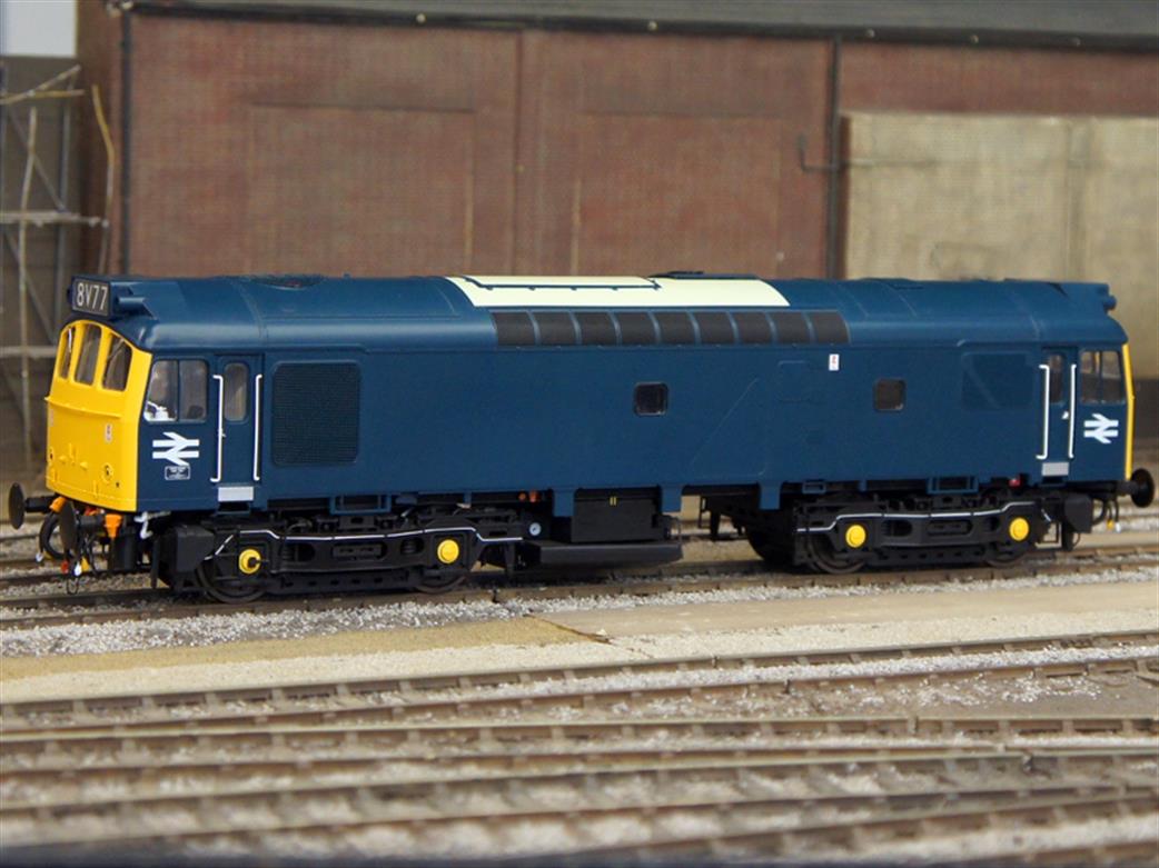 Heljan O Gauge 2557 BR Class 25 25/3 BR Blue Full Yellows Pre-Tops with double arrows under the cab