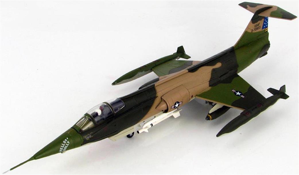 Hobby Master 1/72 HA1041 Lockheed F-104C Hellooo Dolly 57-0923, Udorn Air Base, 1966
