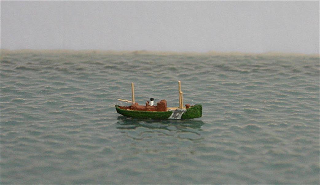 Coastlines 1/1250 CL-FV07b Lydia Eva herring drifter hauling in her nets