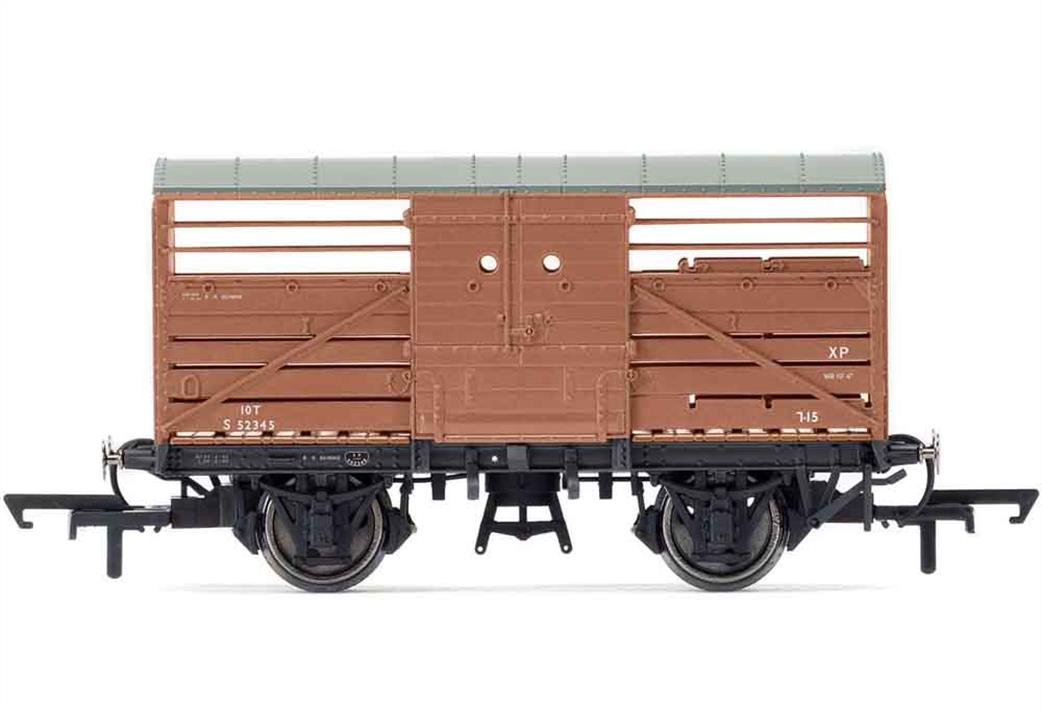 Hornby R6840 BR Cattle Wagon Diagram 1530 S52345 OO