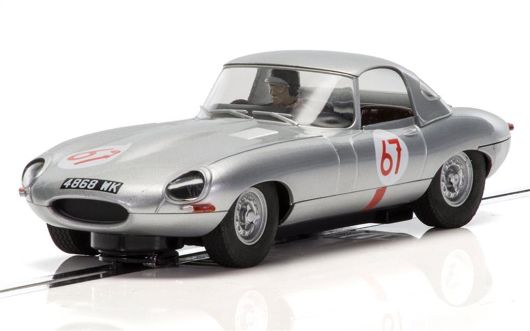 Scalextric 1/32 C3952 Jaguar E-TYPE Nurburgring 1,000KM 1963 Slot car model