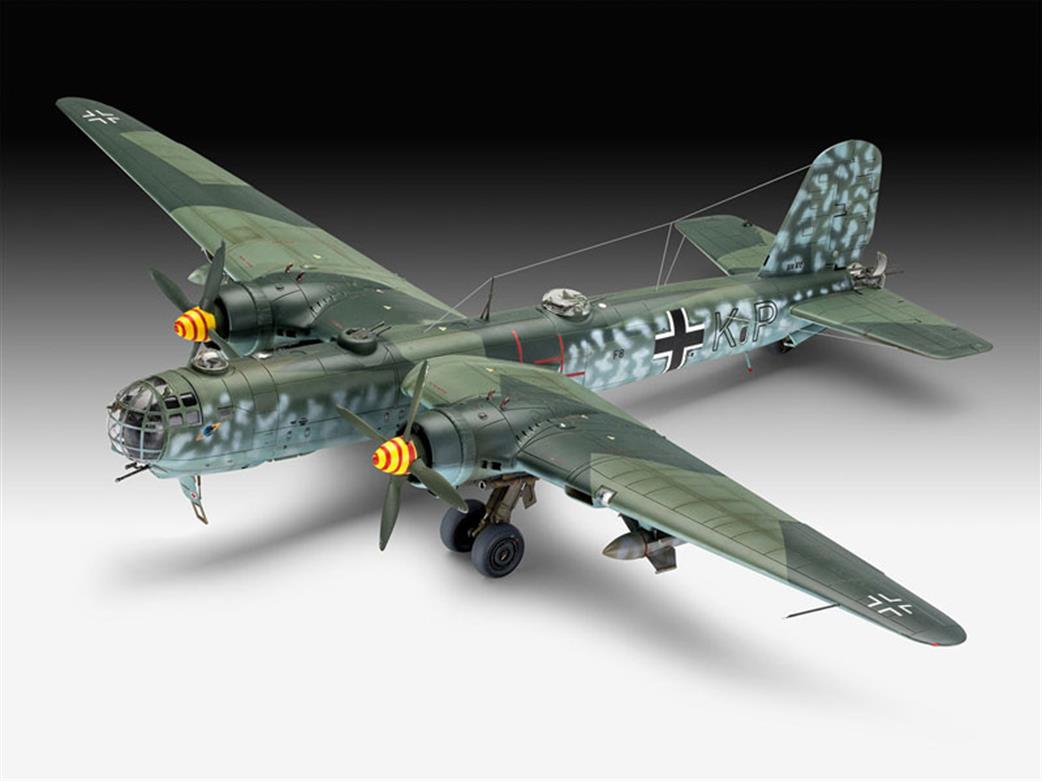 Revell 03913 Heinkel He177 A-5 Grief Aircraft Model 1/72