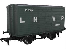 A highly detailed model of the LNWR D88 design covered box van finished as wagon number 31132 in LNWR dark grey livery.Detail featuresIncurved headstocks, Iron roof, 1-rib buffers, Horizontally-planked doors with diagonal strapping, Bulbous axleboxes, Split-spoke wheels.