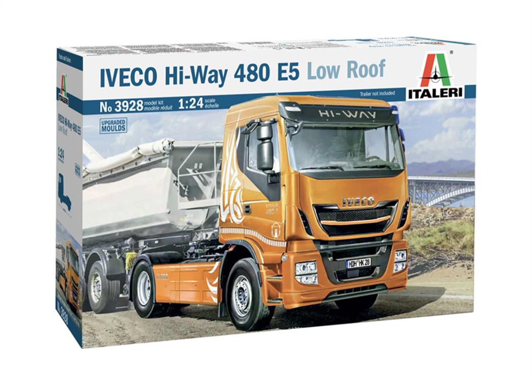 Italeri 1/24 3928 Iveco Hi-Way 480 E5 Low Roof Truck Cab Kit