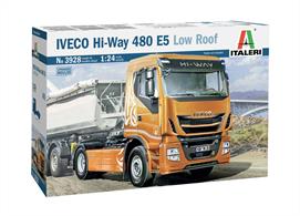 Italeri 3928 1/24 Iveco Hi-Way 480 E5 Low Roof Truck Cab Kit