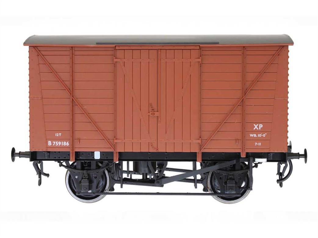 Dapol 7F-056-023 BR B759186 Diagram 1/208 12-Ton Plank Sided Ventilated Box Van Bauxite Livery Early Lettering O Gauge