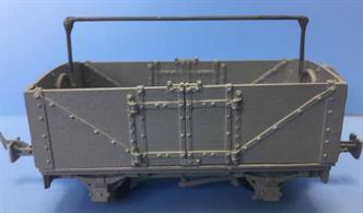 Lynton &amp; Barnstaple Railway 4-wheel open wagon kit. Late type with cupboard type side doors. 16.5mm (OO/HO) gauge wheelsets.Model can be obtained with 14mm gauge wheelsets on request.Glue and paints are required to assemble and complete the model (not included)