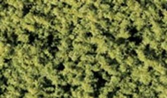 Coarse light greenÂ&nbsp;clump scatter material. This small clump material is ideal for representing coarse turf, rough grassland and undergrowth.50Â&nbsp;cu.in. shaker bottle.