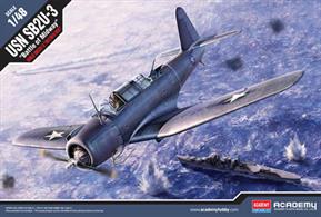US Navy WW2 carrier-based dive bomber.Features detailed cockpit interior &amp; landing gear, engraved panel lines &amp; rivets, canopy masks, photo-etch parts.Plastic model assembly kit, requires paint and glue.
