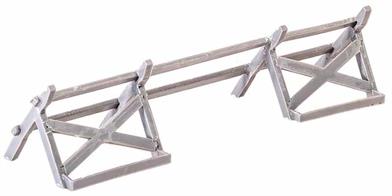 Trestle load support set.Trestle supports were fitted to bolster and plat wagons to allow flat loads like sheet metal to be carried at an angle, allowing a sheet wider than the wagon to be fitted into the loading gauge.