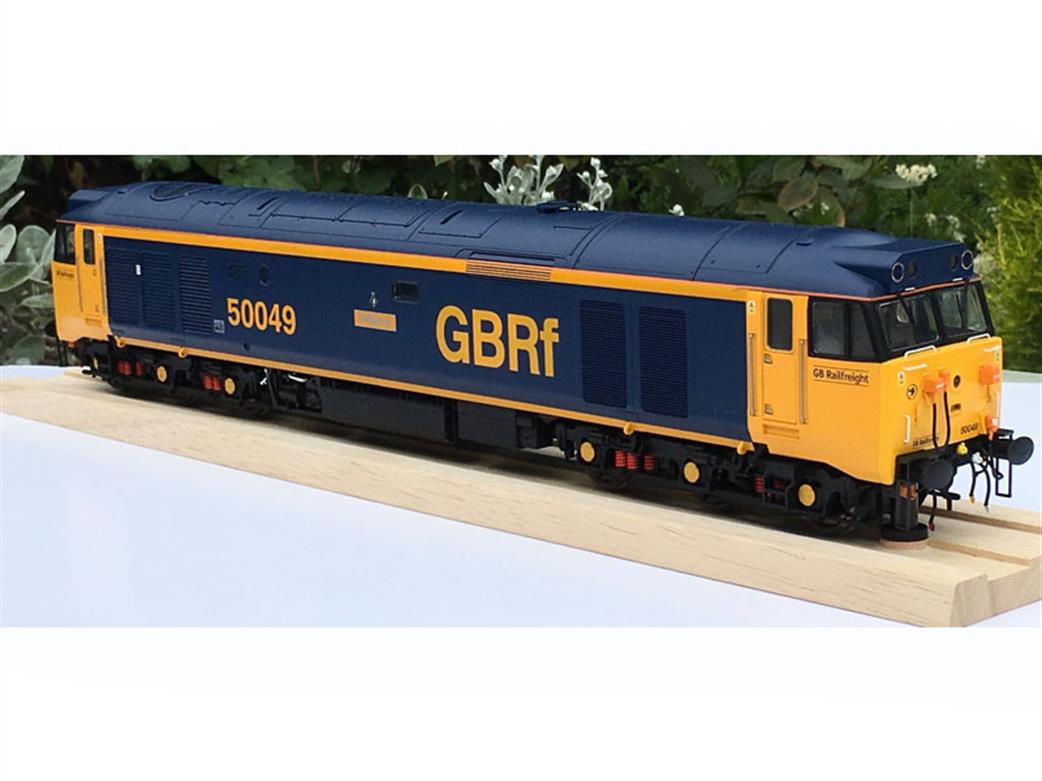 Heljan O Gauge 4028 BR English Electric Class 50 Locomotive 50049 GB Railfreight Livery Defiance