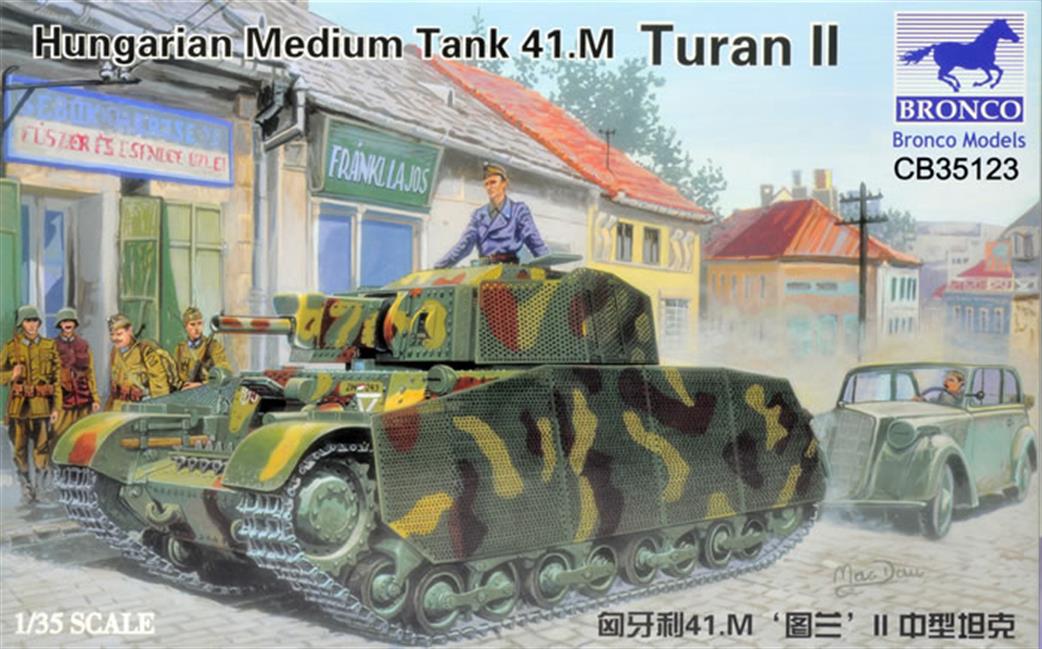 Bronco Models 1/35 35123 Turan II Hungarian Medium Tank 41M Plastic Kit