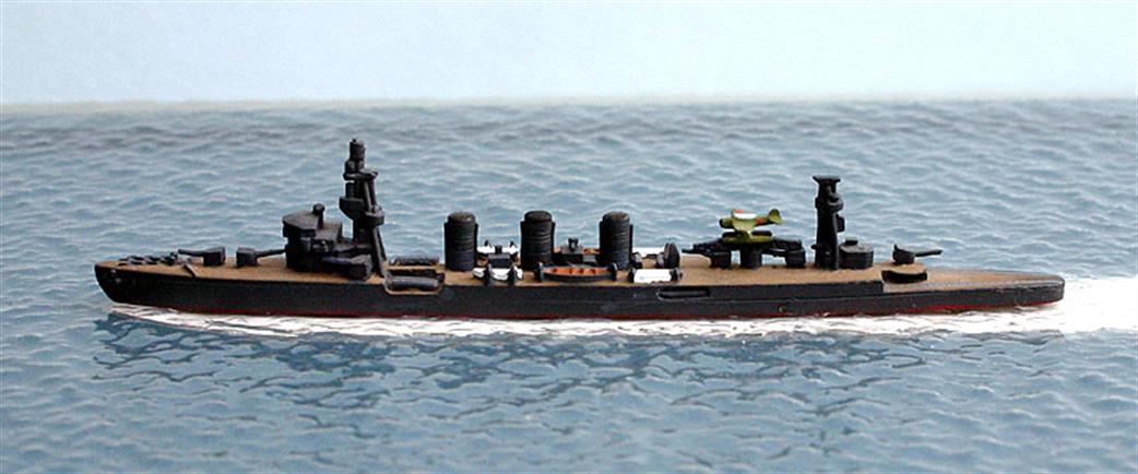 Secondhand Mini-ships 1/1200 Authenticast? IJN Kuma-class light cruiser in WW2