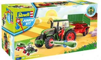 Tractor, trailer and figure kit for Juniors.