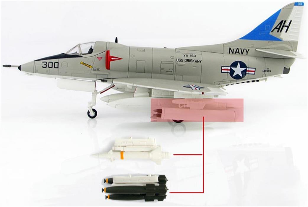 Hobby Master 1/72 HA1429 Douglas A-4E Skyhawk 300/AH VA-163 USS Oriskany War of Vietnam