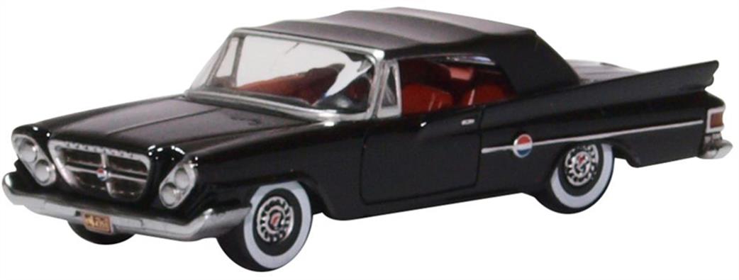 Oxford Diecast 1/87 87CC61002 Chrysler 300 Convertible 1961 Closed Roof Black