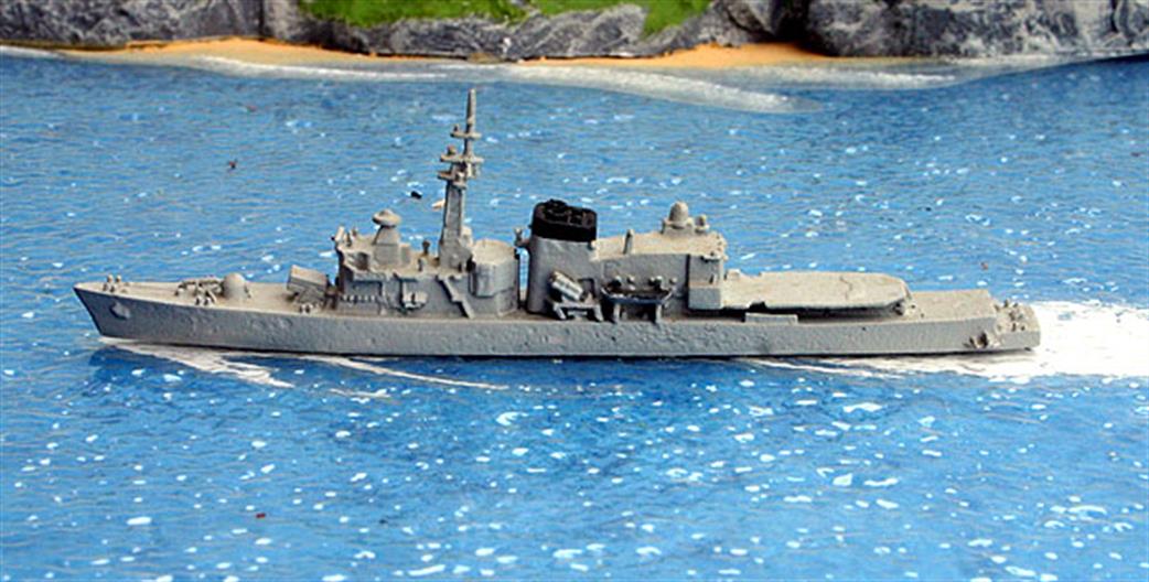 Hai 1/1250 122 JMDF Hatsuyuki guided missile destroyer 1982