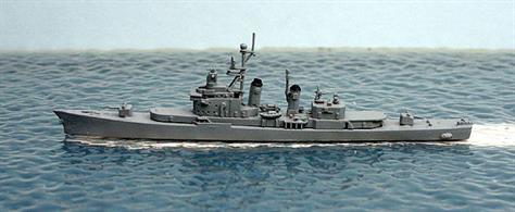 A 1/1250 scale secondhand model of Willis A Lee DL.4 by Trident Alpha Ta10351. This model is in excellent condition in light grey overall, see photograph.the four Mitscher-class frigates were considered experimental and trialed a number ofweapons and equipment during a relatively short service life from 1954-69. Willis A Lee was the least altered and is modelled in around 1960 configuration.