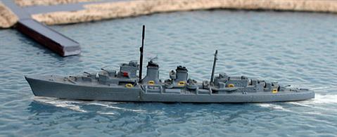 A 1/1250 scale second-hand model of Mendez Nunez post WW2 by Hansa S71. This model is in good condition but the original foremast has been replaced with a plastic alternative, see photograph.