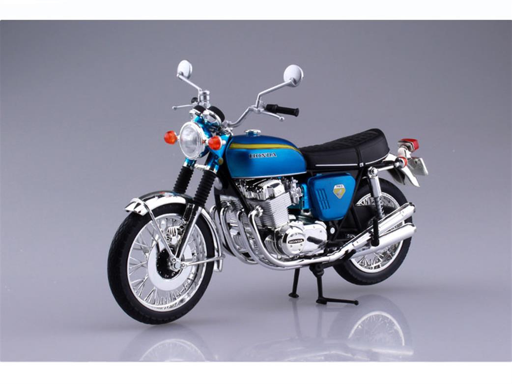Aoshima 1/12 10431 Honda CB750 Four K0 Candy Blue Diecast Motorcycle Model