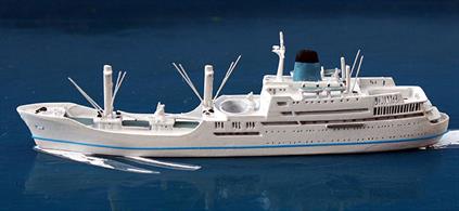 A waterline 1/1250 scale model of the combi-liner Centaur Blue built in the early sixties for Blue Funnel and the Australia Singapore route.CM Miniaturen CM-KR59.