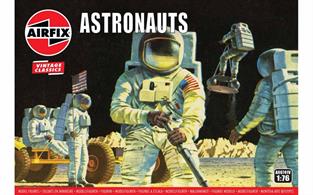 Airfix A00741 1/76th Astronauts Number of Figures 59