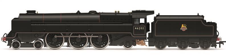 Continuing as a distinct and uniquely designed steam turbine locomotive, the ‘Princess Royal’ Class Turbomotive returned to the main line in 1947, showcasing the new emblem of British Rail and a striking black livery. Replacing the LMS insignia, the newly assigned 46202 returned to service following a long period of general repair. As a key part of history regarding the nationalisation of Britain’s railways, the BR, Princess Royal Class 'The Turbomotive', 4-6-2, 46202 forms an excellent collectors model.