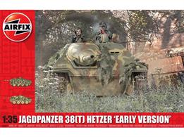 Airfix A1355 1/35th JagdPanzer 38 tonne Hetzer Early Version WW2 Tank KitNumber of parts    Length 243mm   Width 91mm