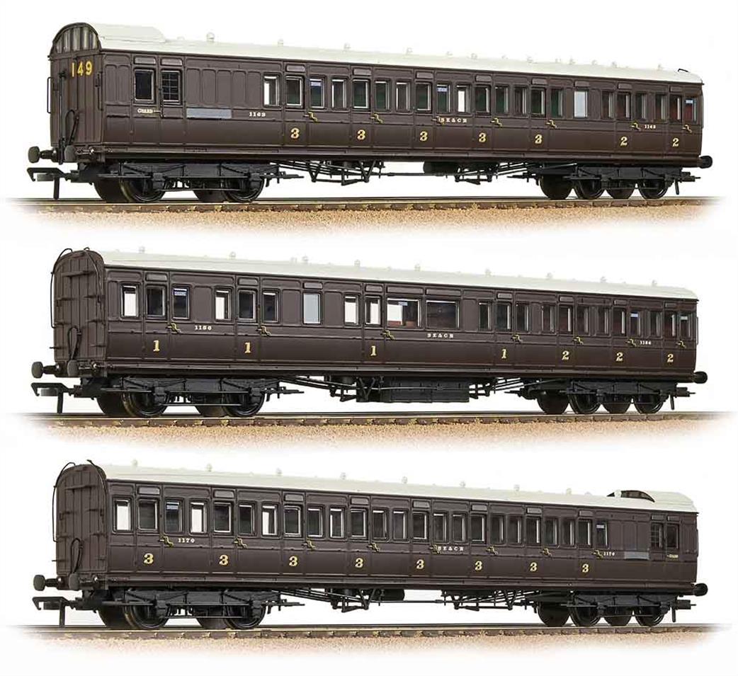 Bachmann OO 39-6SECR1 SECR 3 Coach Set of Birdcage Stock Wellington Brown Livery