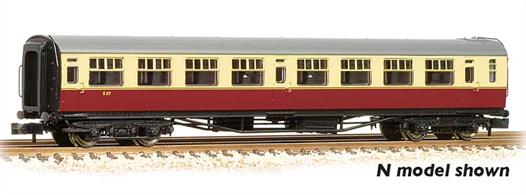 New model of the Bulleid design third class corridor coach.Pricing to be advised.Era 4 1948-1956 (early British Railways)