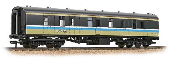 The Mk1 coach was designed as the BR standard coach in the early 1950's. The gangwayed brake van provided parcels and luggage accommodation matching the new coach design. Bachmann's model is to the correct scale length and features many separate parts, replicating detail differences and equipment changes.Era 8 1982-1994
