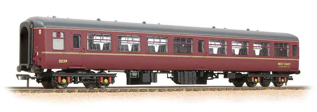 Bachmann OO 39-354 WCRC Mk2 TSO Second Class Open Coach West Coast Railway Maroon