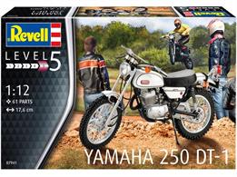 Revell 07941 1/12th Yamaha 250 Dt1 Motorbike Kit