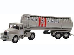 Oxford Diecast 76SHT003 1/76th Scammell Highwayman Tanker Tunnel Cement