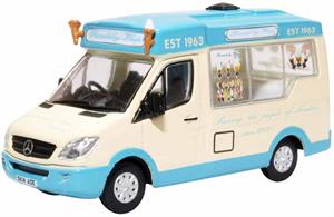 Oxford Diecast 76WM007 1/76th Whitby Mondial Ice Cream Van Piccadilly Whip