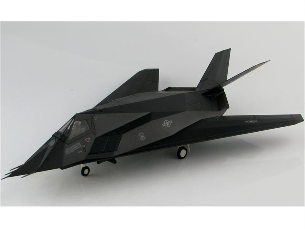 Hobby Master 1/72 HA5806 F-117A Nighthawk Operation Allied Force 82-803, 8th FS Black Sheep Kosovo War 1999
