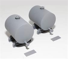 Kit building two 55mm length storage tanks with support saddles. Includes outlet and trap/drain detail parts.