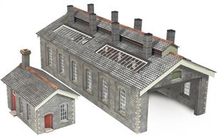 A sturdy red brick shed with lots of fine detailing.Designed to stand alongside Metcalfe Models range of Settle-Carlisle line buildings.