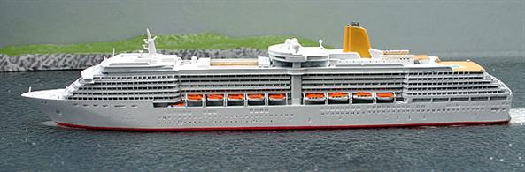 A 1/1250 scale model of P&amp;O cruise ship Arcadia in 2005 by CM Miniaturen CM-KR 325.