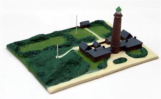 A 1/1250 scale model of Kampen (Rotes Kliff) lighthouse on Sylt, Germany before 1953 by Pharos Ph22a.