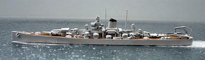 A 1/1200 scale second-hand model of USS Oregon City CA-122 by Superior Models Inc. A508. The model is in reasonable condition  with painted decks, see photograph.