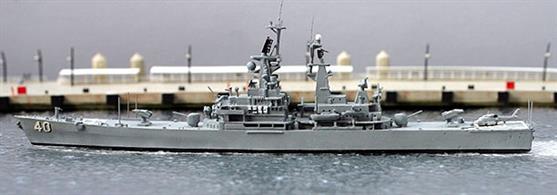 A 1/1250 scale second-hand model of USS Mississippi CGN 40 by Optatus OPT-S14. This model is in very good condition apart from a section of brass railing missing on the port side aft, see photograph.