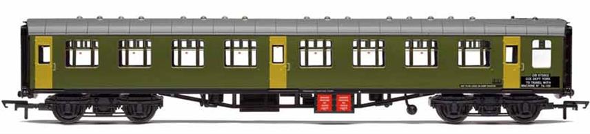 Detailed model of a BR Mk1 SK corridor second coach converted for use as a staff coach to work with ballast cleaner trains. These coaches were usually fitted out to provide sleeping accommodation for the ballast cleaner crew as these trains normally worked overnight.